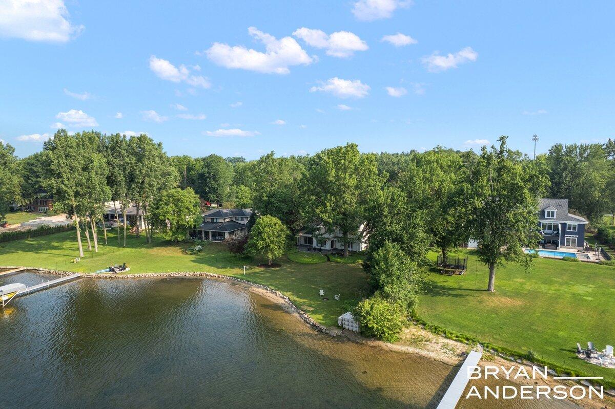 3150 Manhattan Lane SE