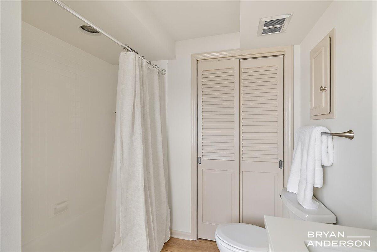 3150 Manhattan Lane SE