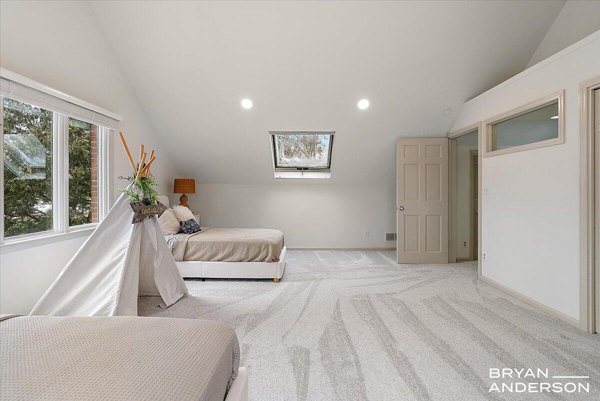 3150 Manhattan Lane SE