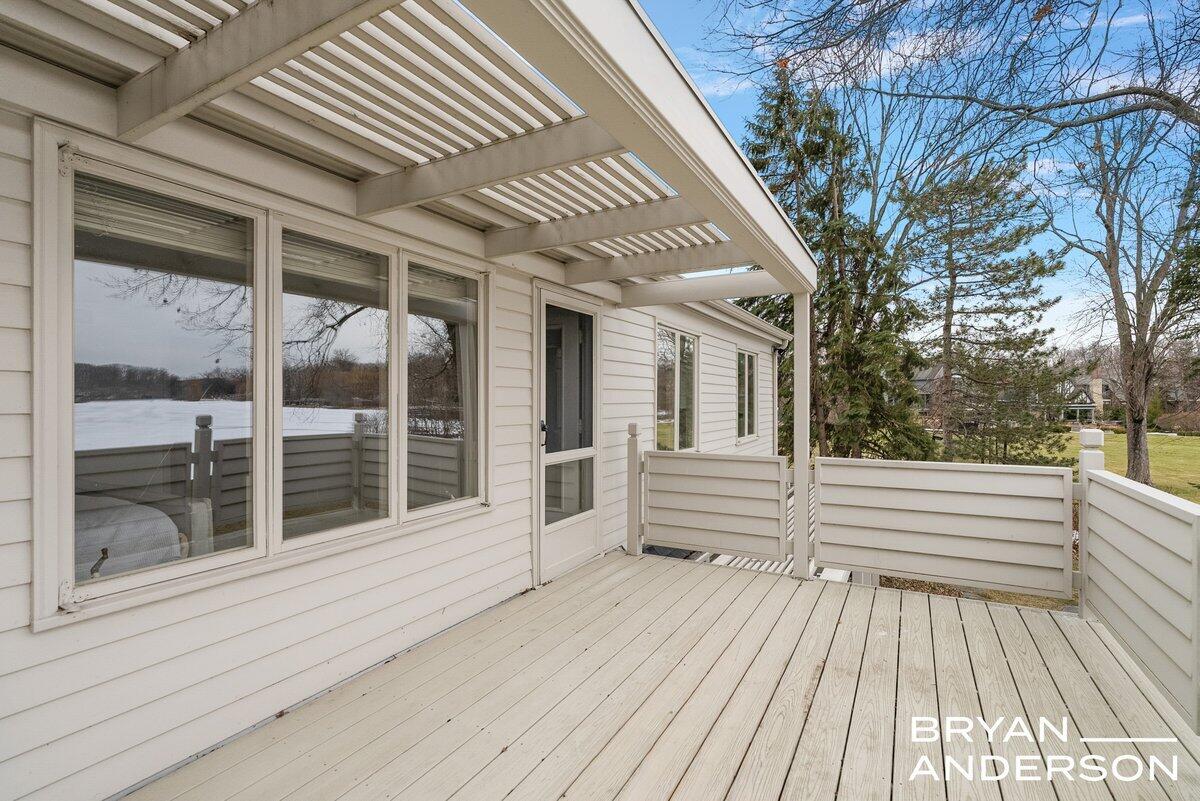 3150 Manhattan Lane SE