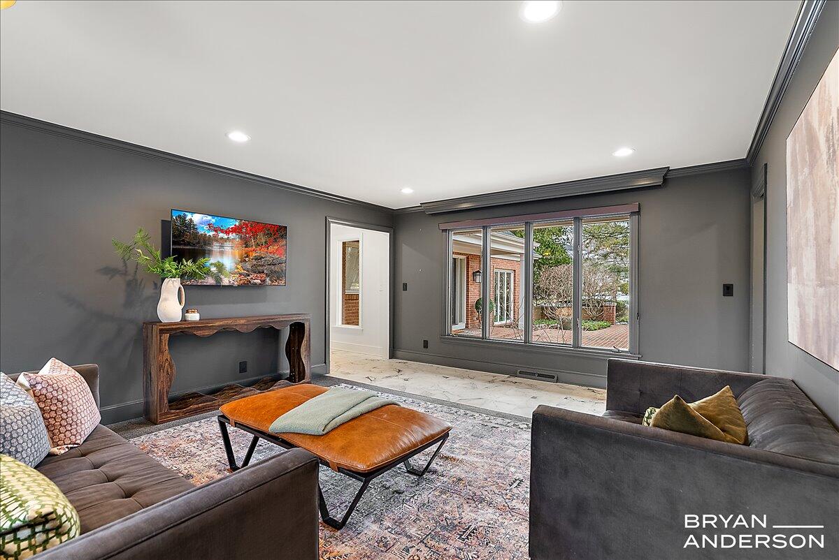 3150 Manhattan Lane SE