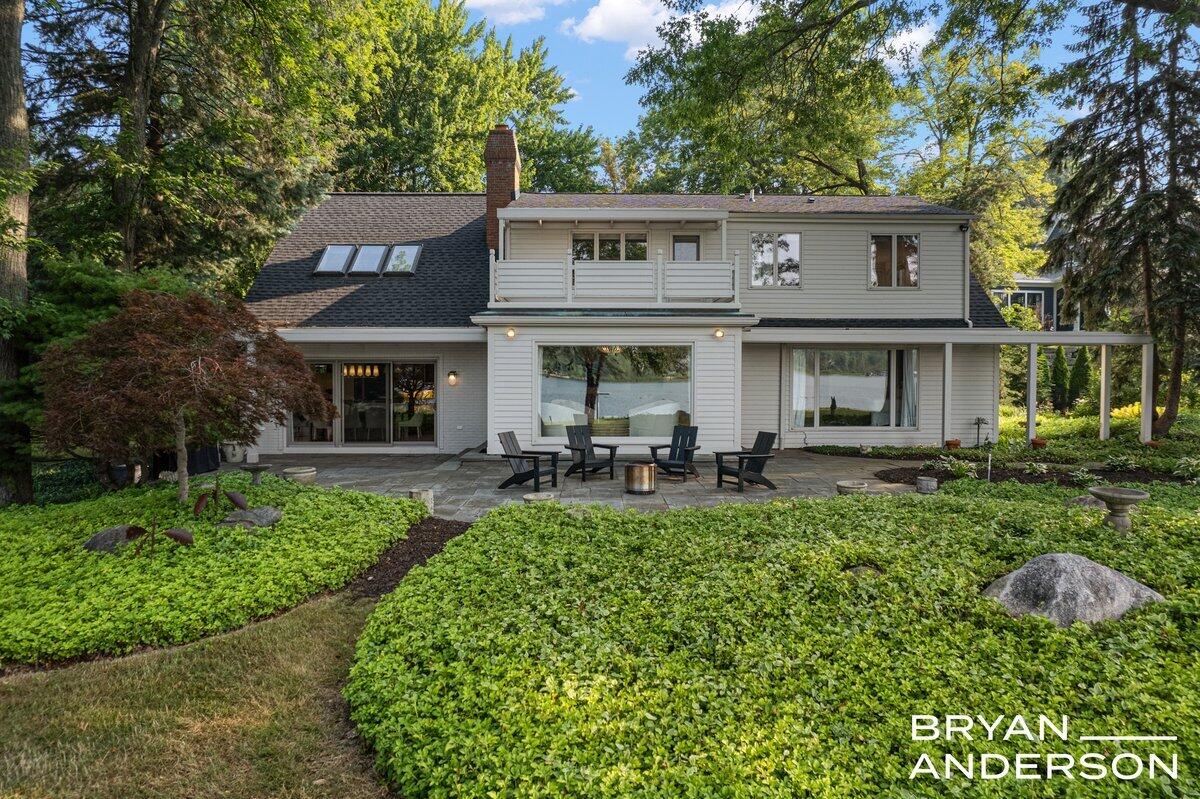 3150 Manhattan Lane SE