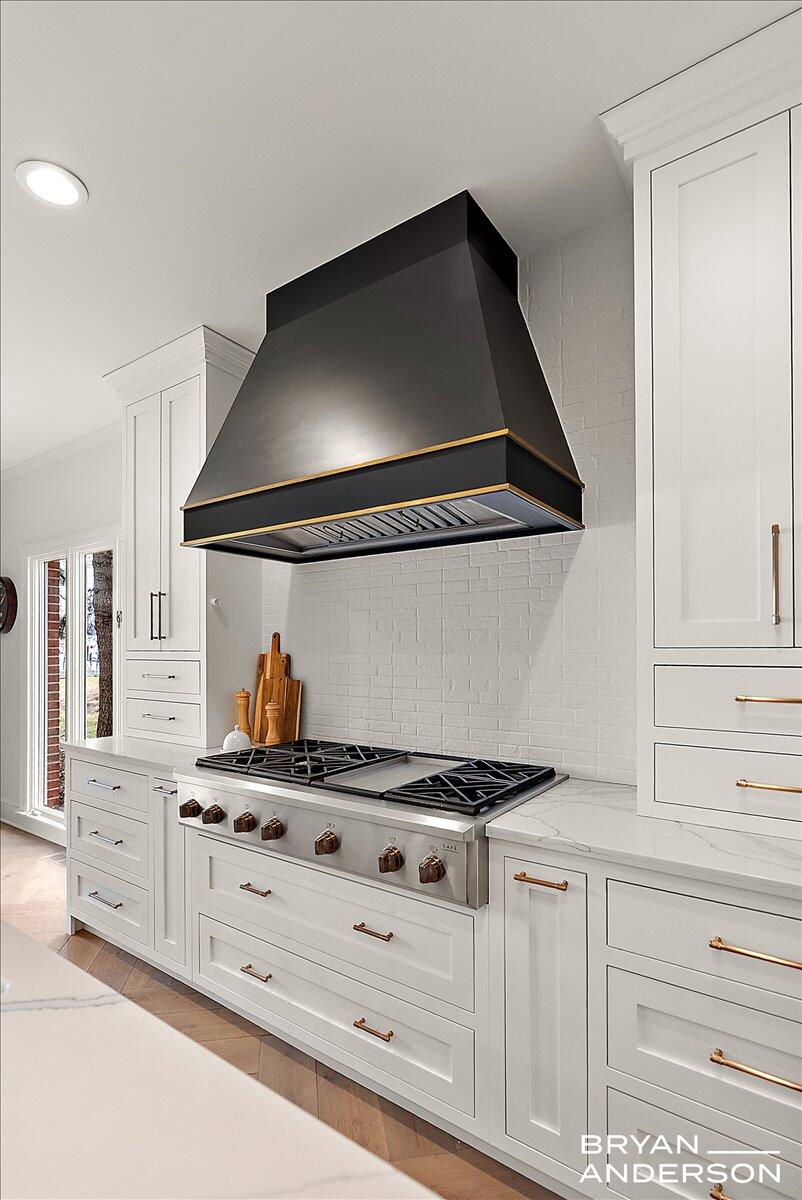 3150 Manhattan Lane SE