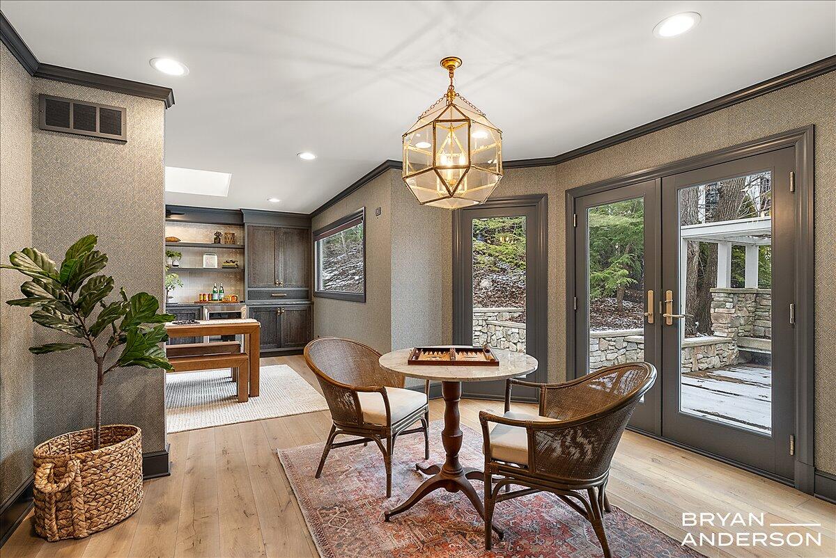 3150 Manhattan Lane SE