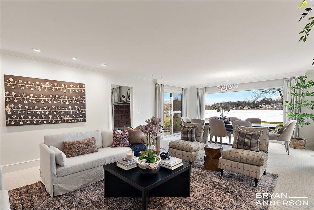 3150 Manhattan Lane SE