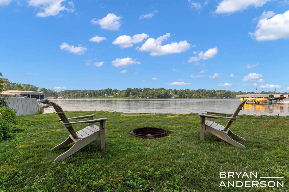 3150 Manhattan Lane SE