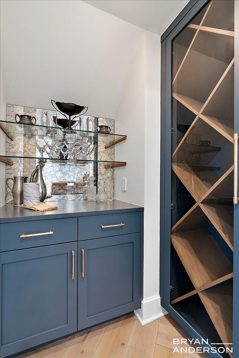 3150 Manhattan Lane SE