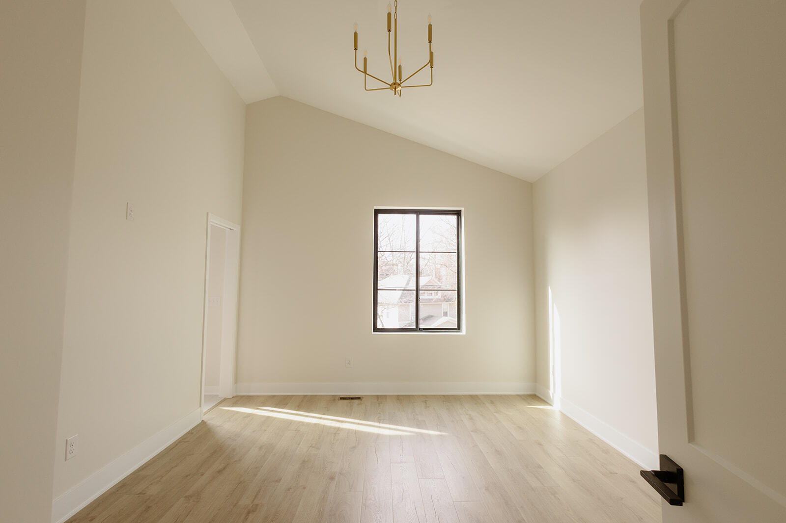 638 Fulton Street E D1