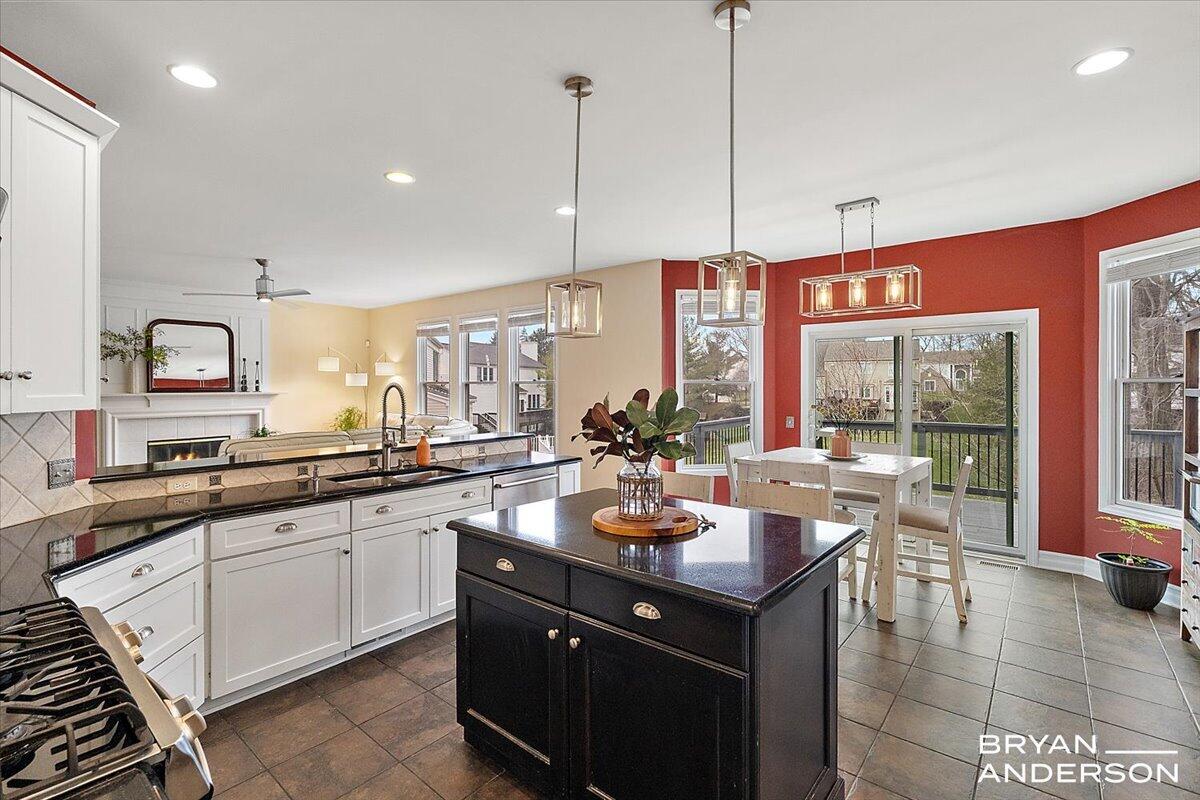 4535 Canterwood Drive NE