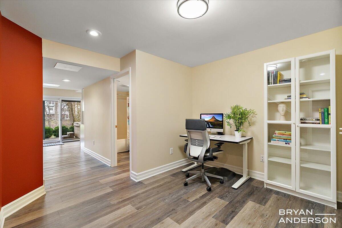 4535 Canterwood Drive NE