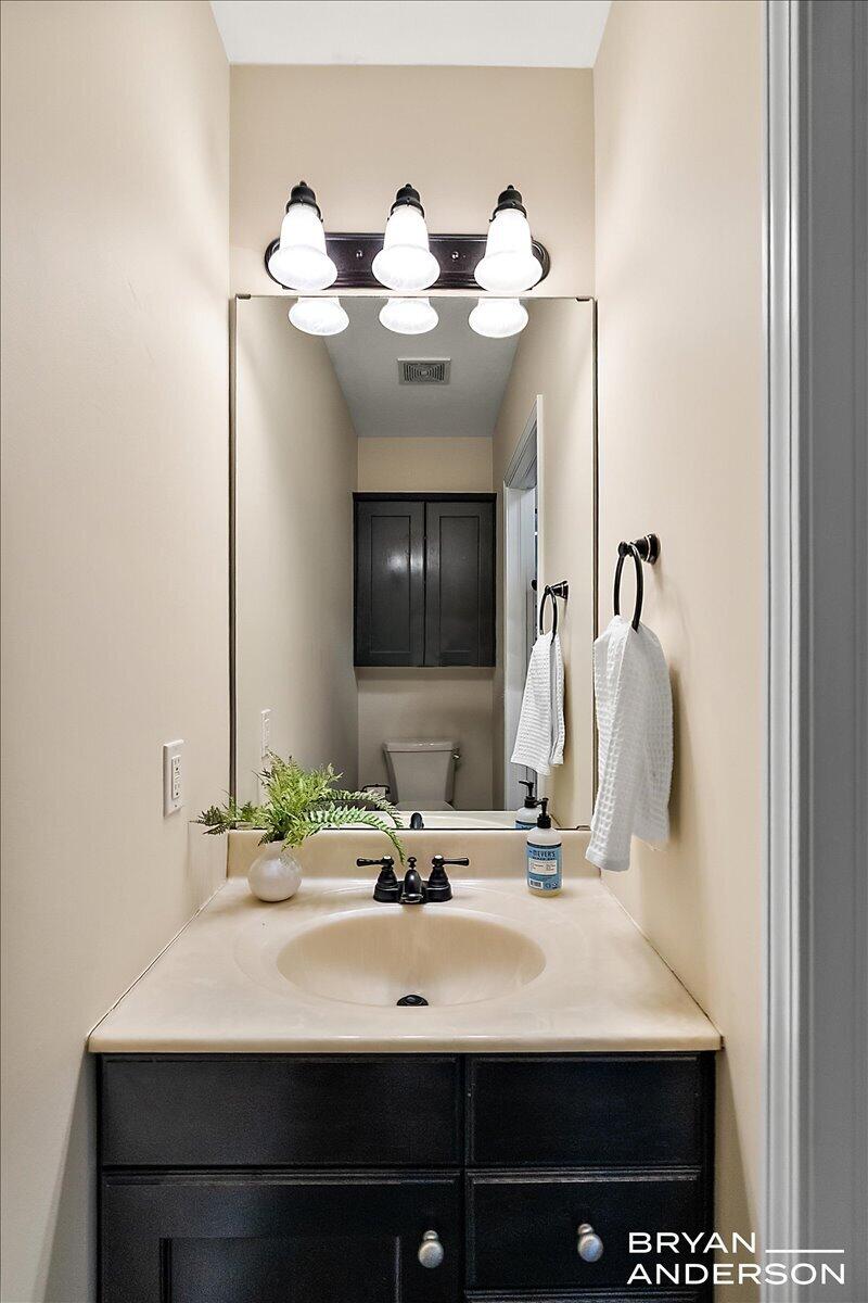 4535 Canterwood Drive NE