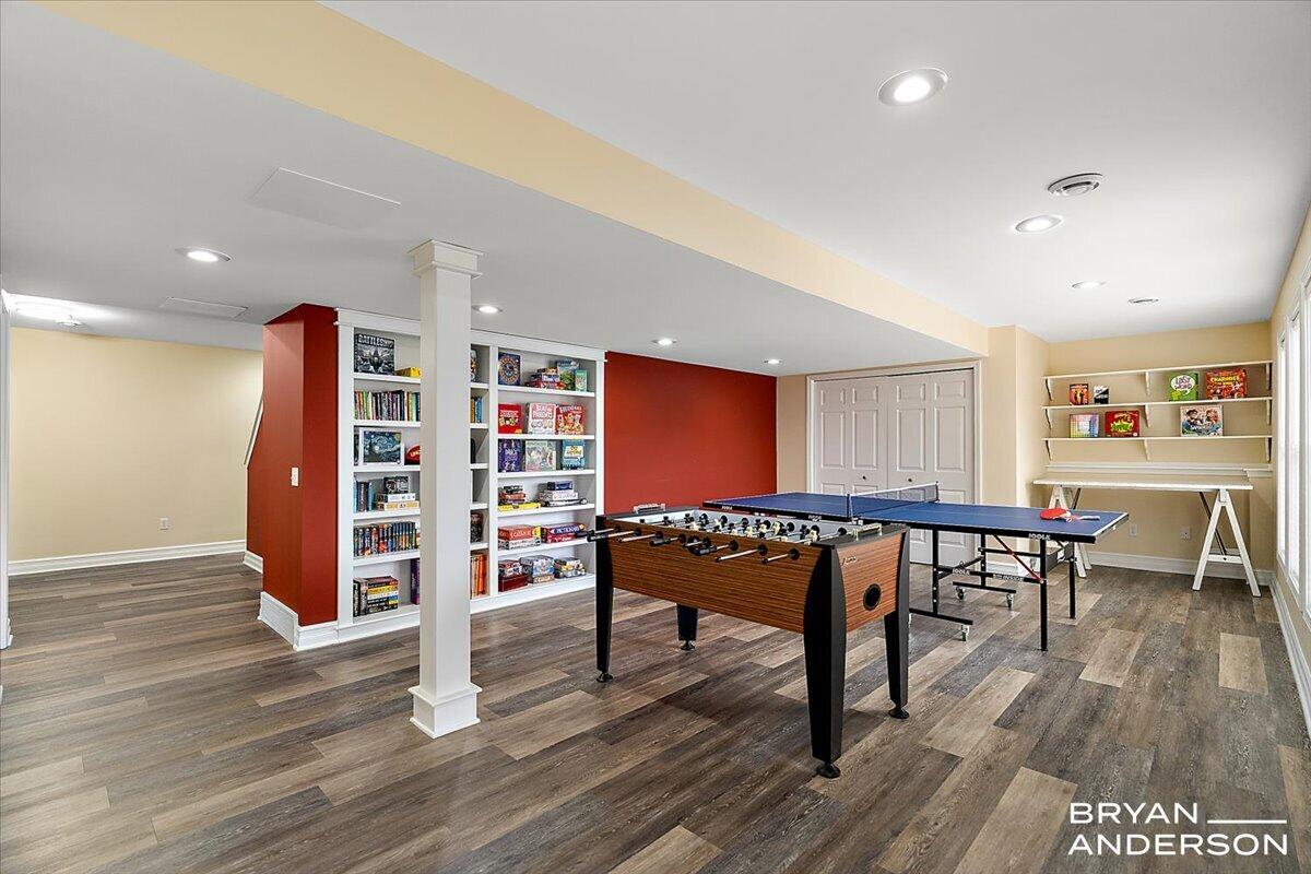 4535 Canterwood Drive NE