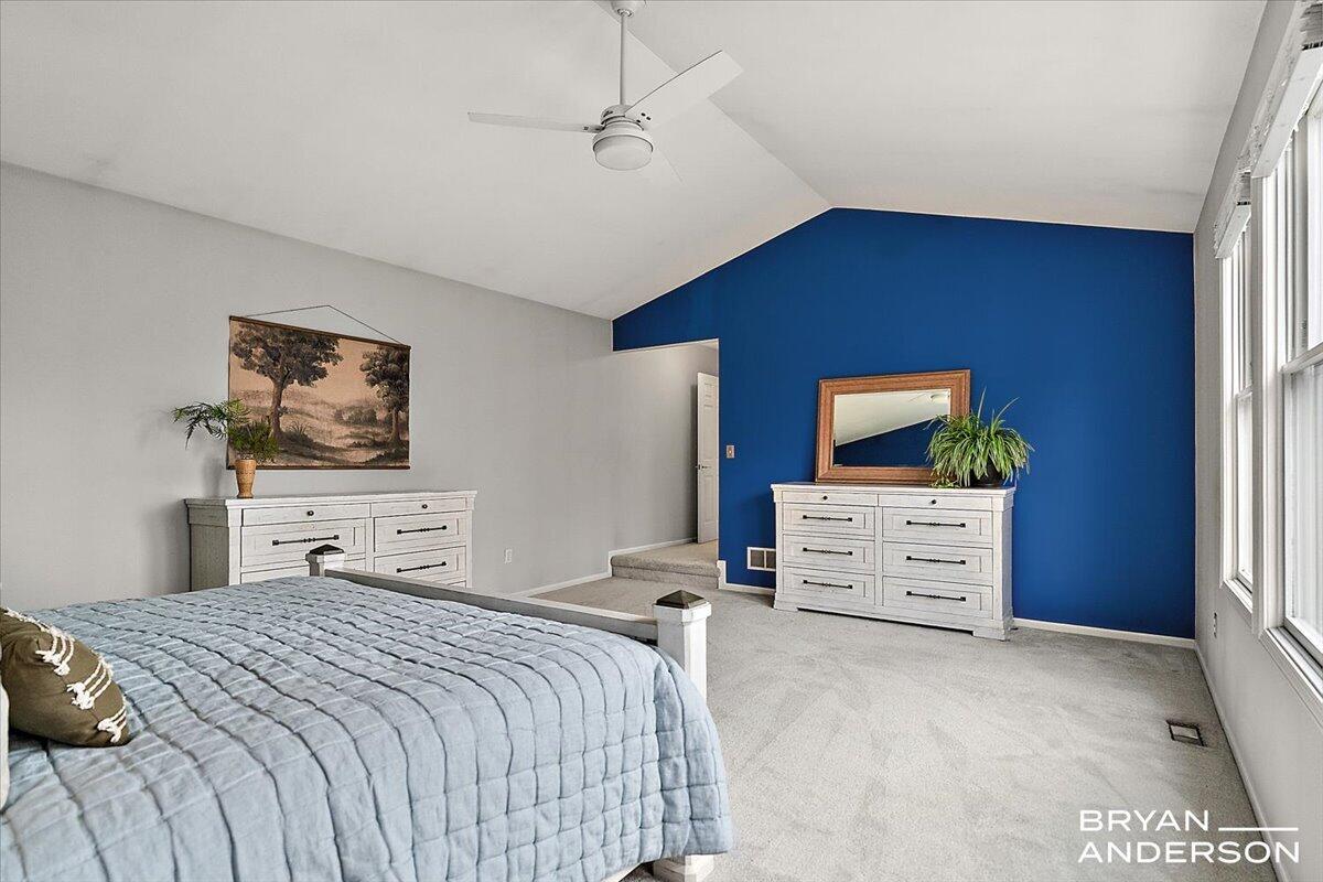 4535 Canterwood Drive NE