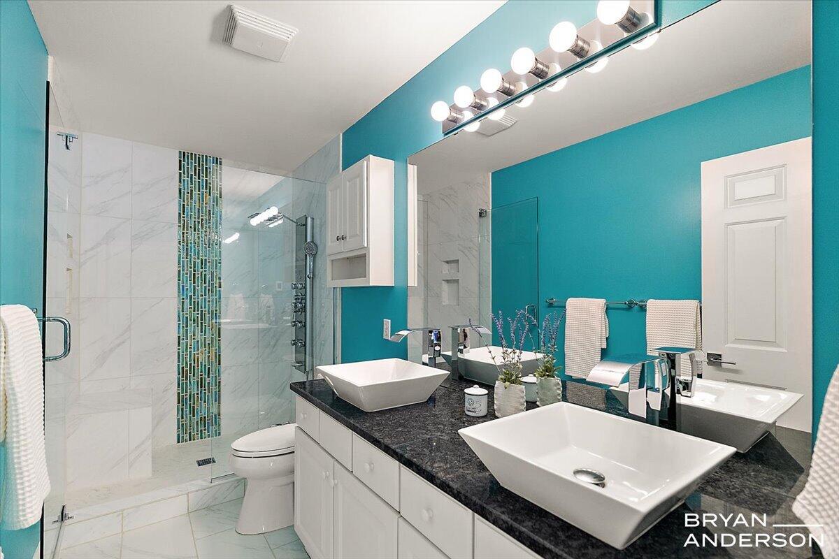 4535 Canterwood Drive NE