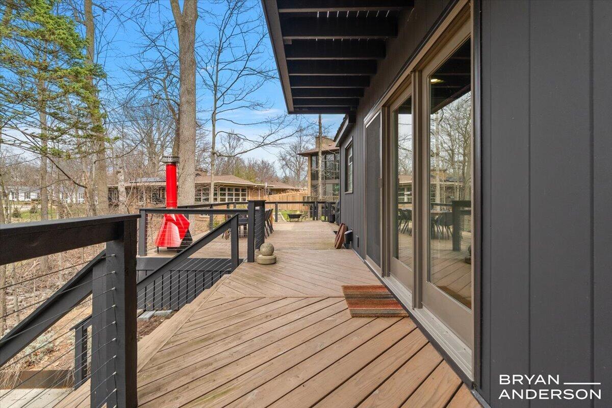 2631 Greentree Drive SE