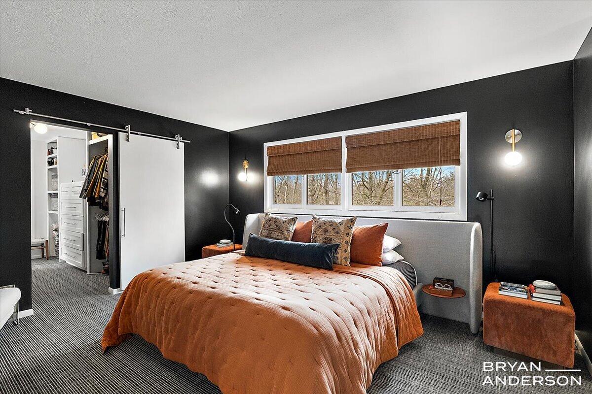 2631 Greentree Drive SE