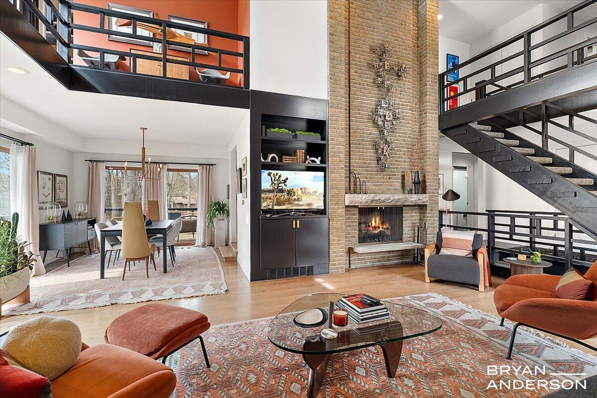 2631 Greentree Drive SE