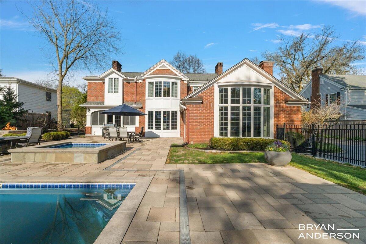 904 Plymouth Avenue SE