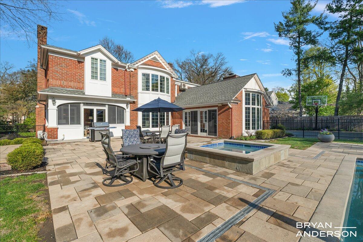 904 Plymouth Avenue SE