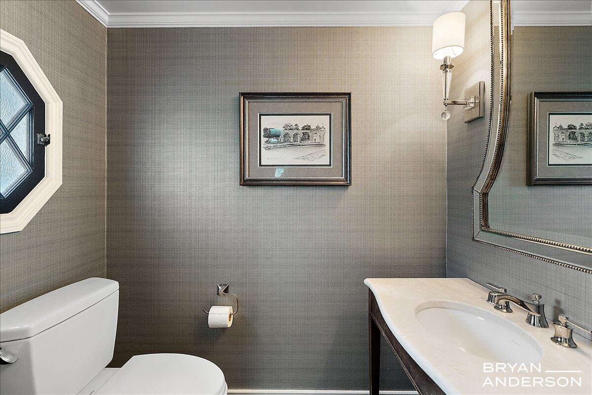 904 Plymouth Avenue SE