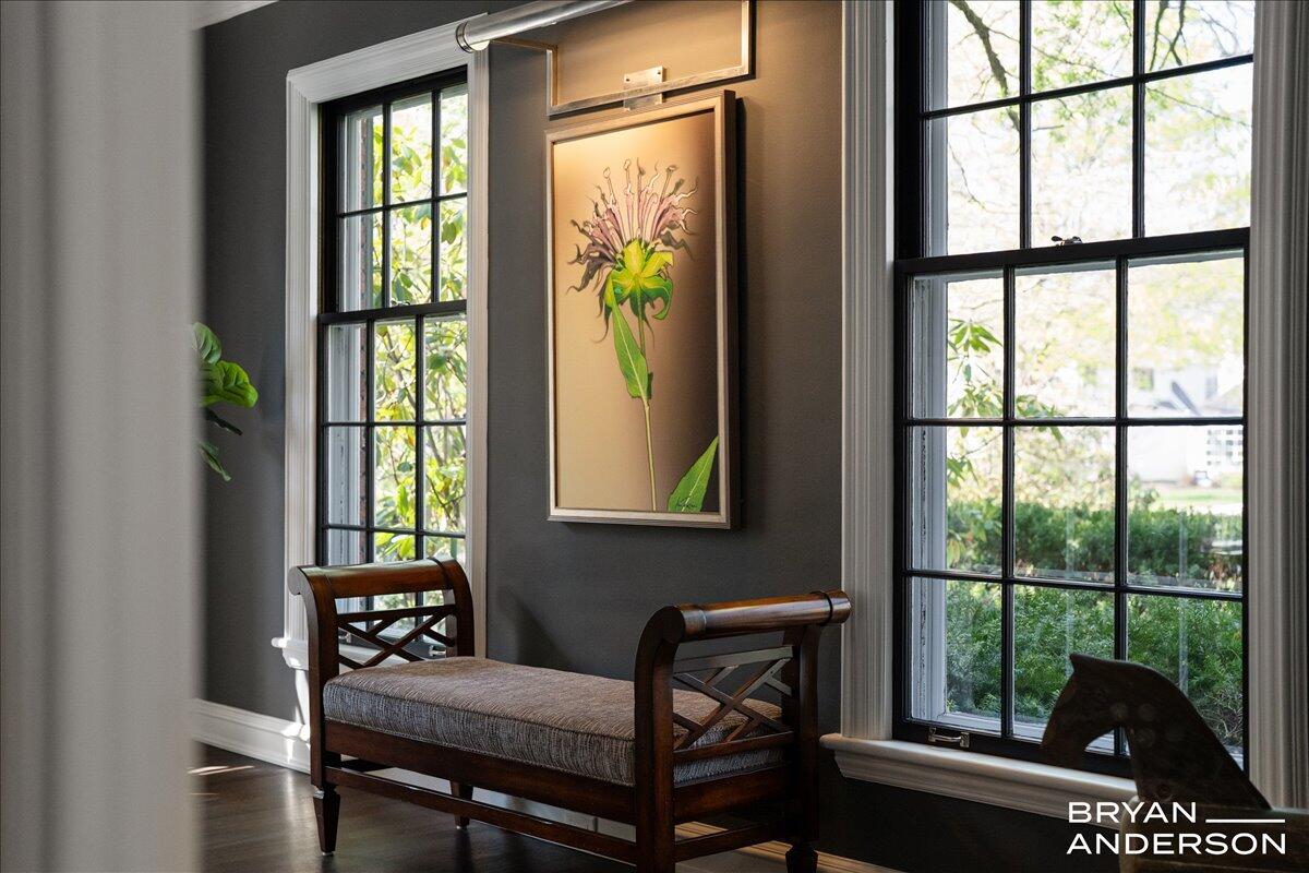 904 Plymouth Avenue SE