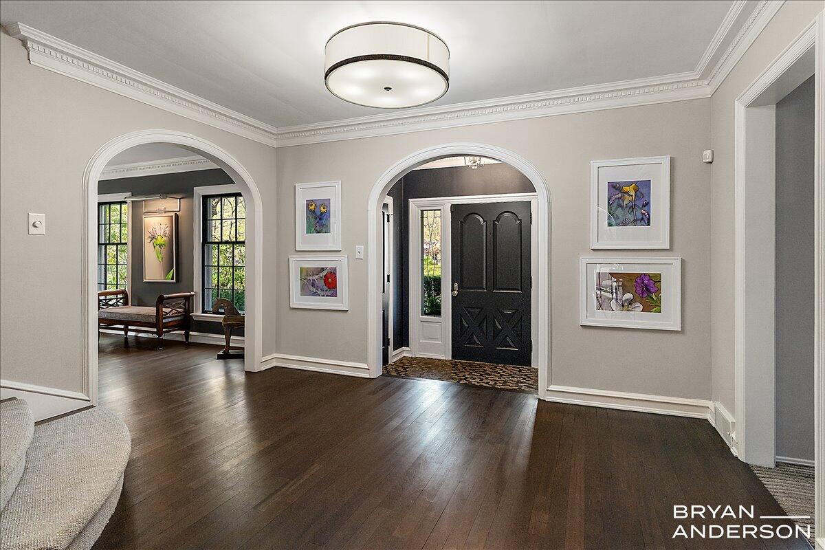 904 Plymouth Avenue SE