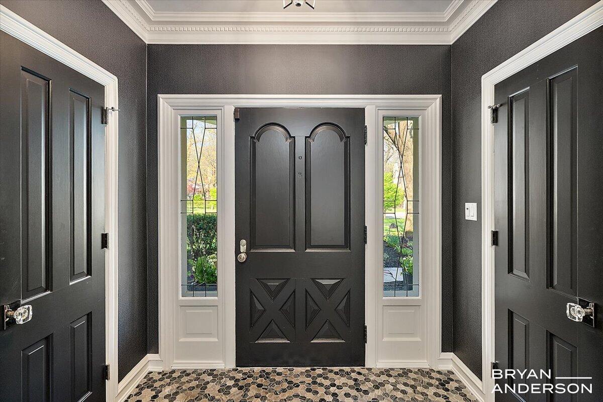 904 Plymouth Avenue SE