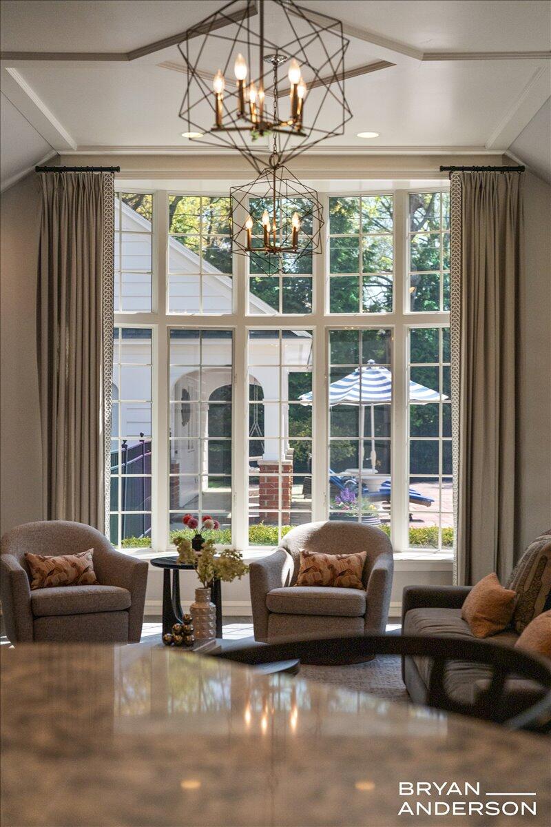 904 Plymouth Avenue SE