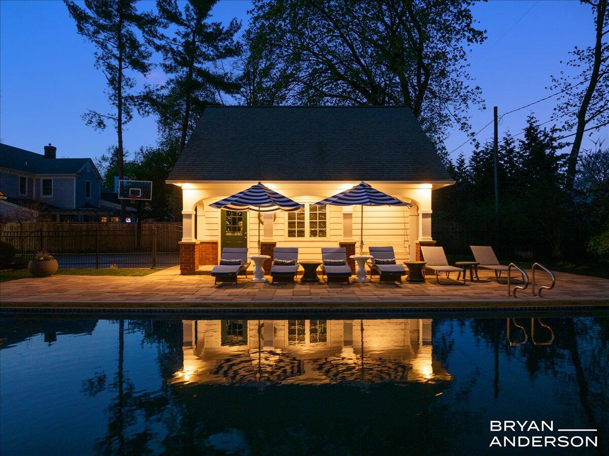 904 Plymouth Avenue SE