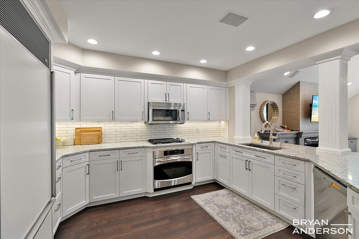 904 Plymouth Avenue SE