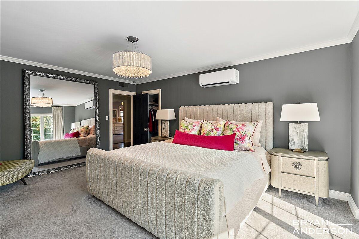 904 Plymouth Avenue SE