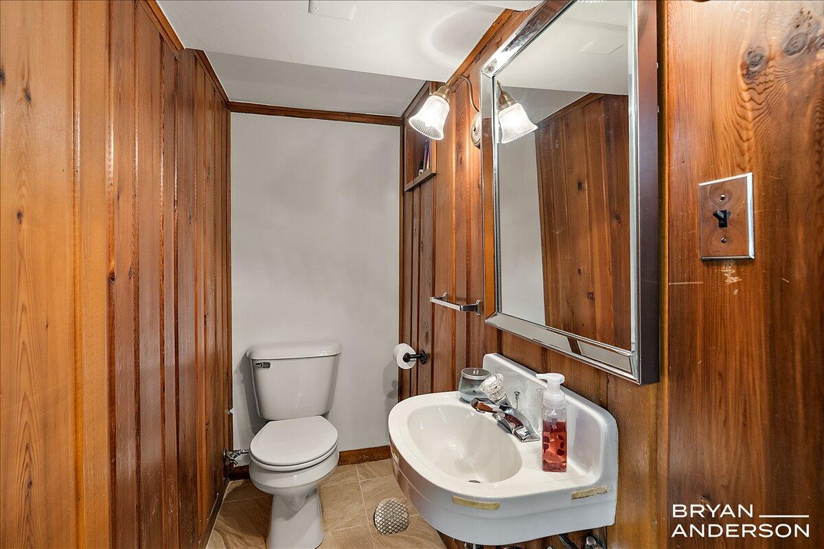 904 Plymouth Avenue SE