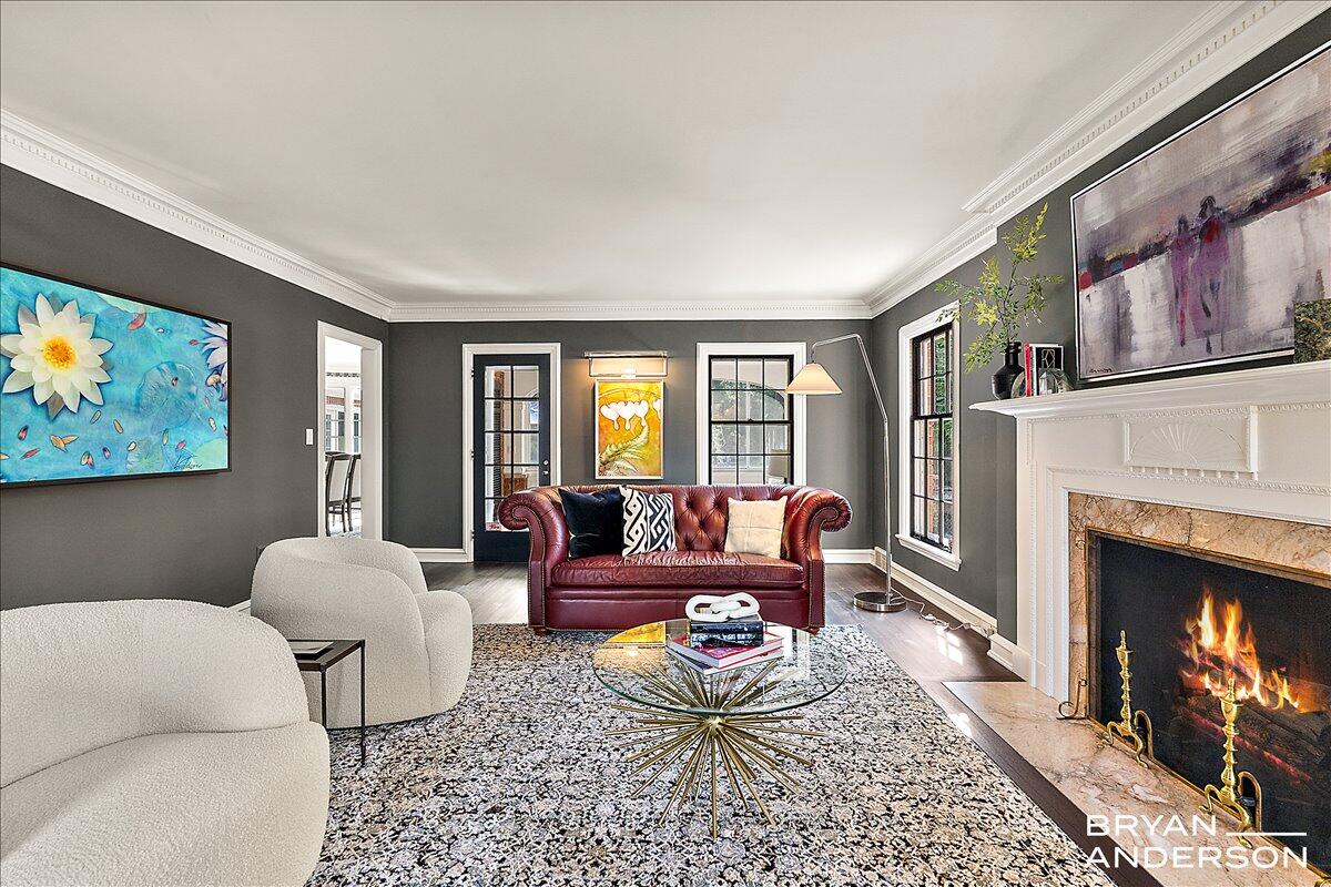 904 Plymouth Avenue SE