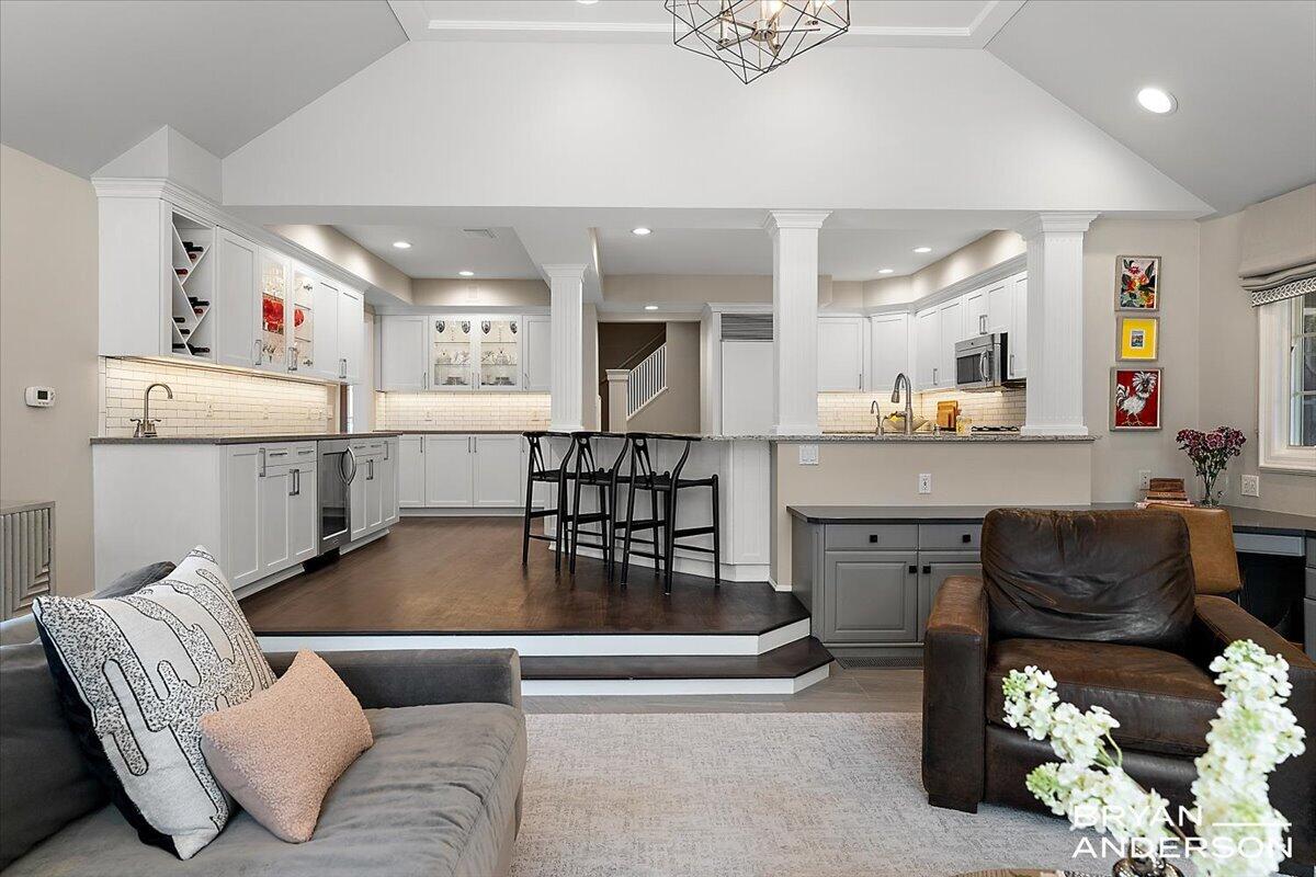 904 Plymouth Avenue SE