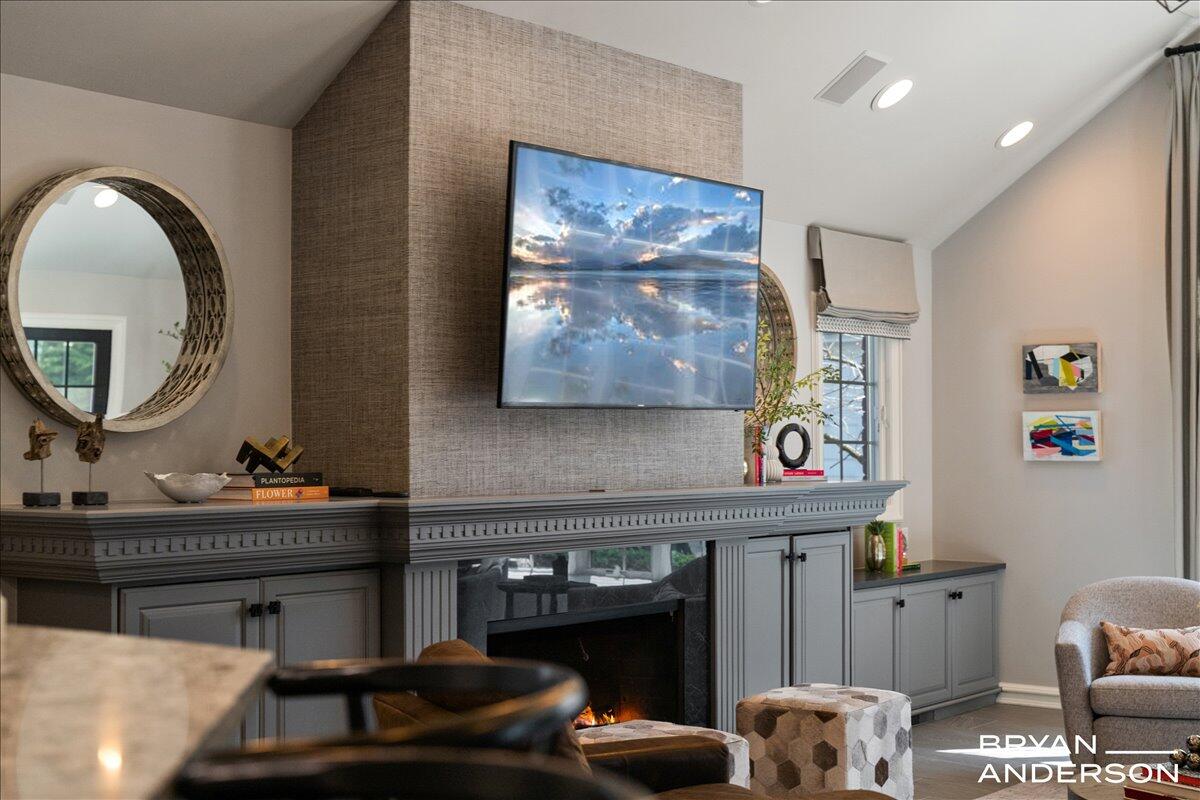 904 Plymouth Avenue SE