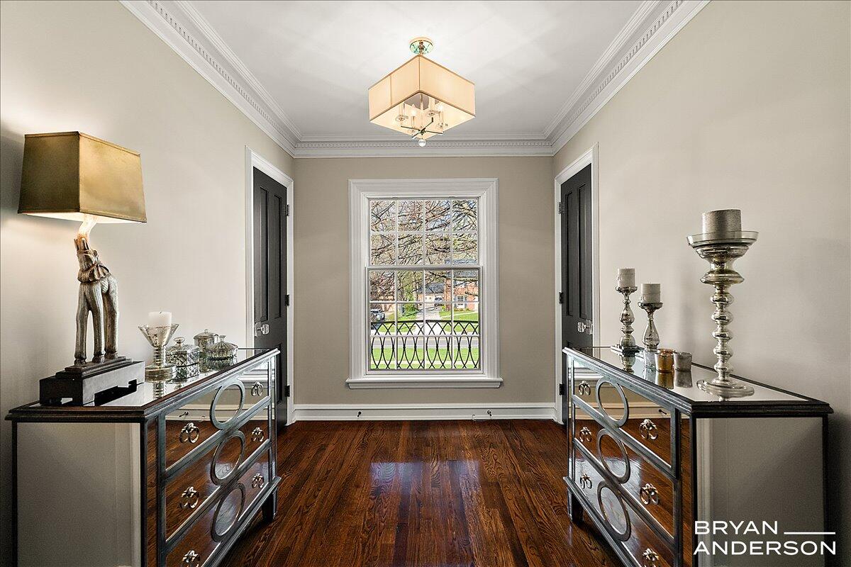 904 Plymouth Avenue SE