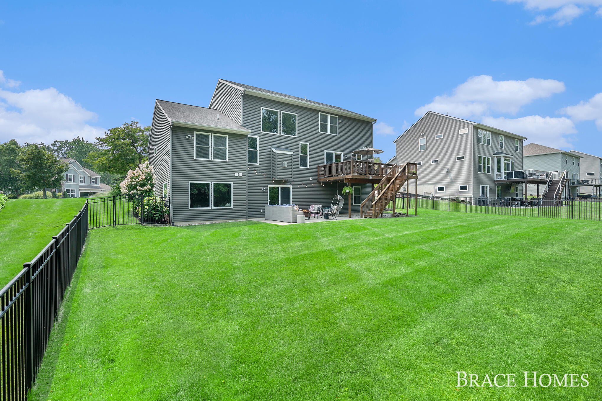 3583 Westhampton Court NE