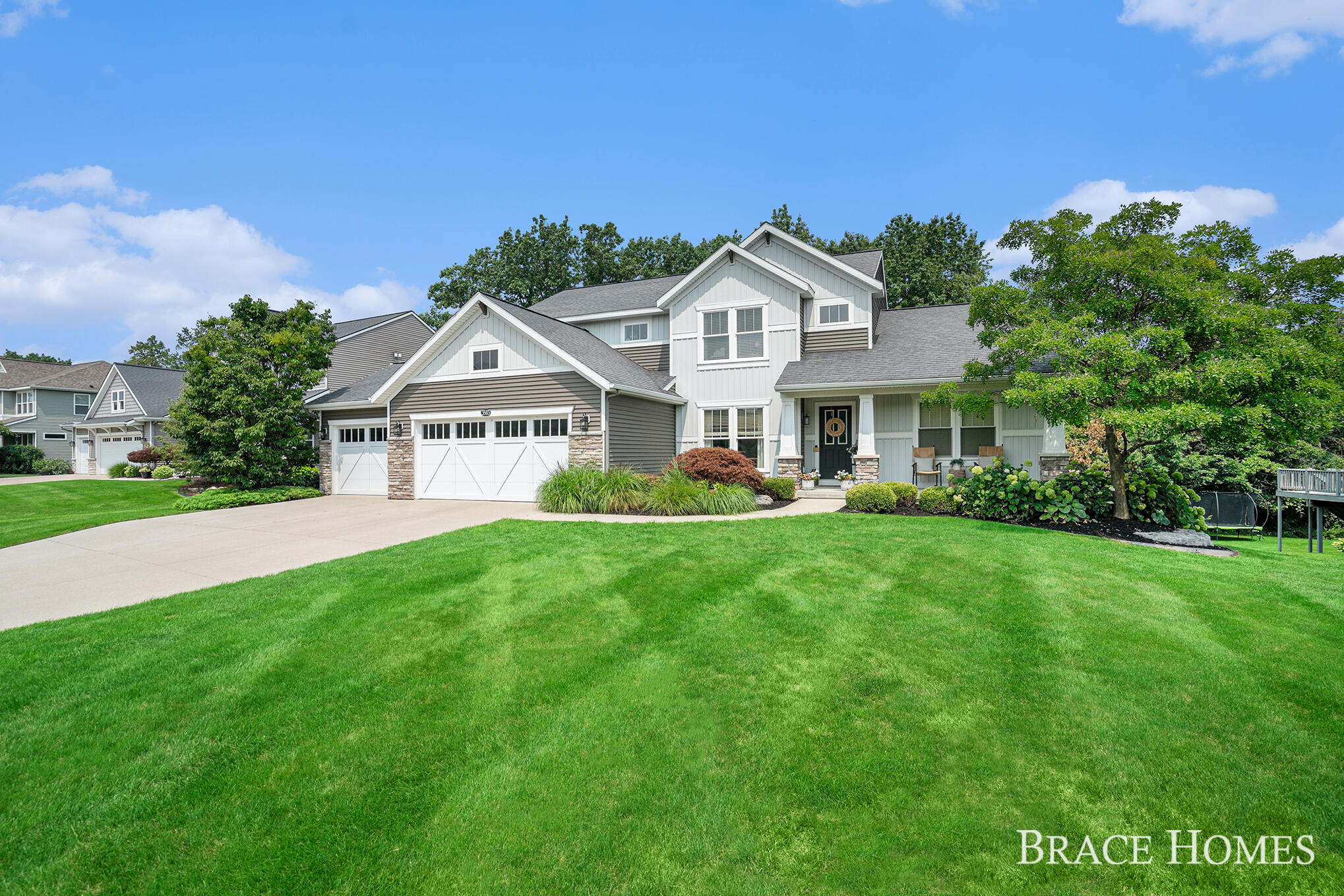 3583 Westhampton Court NE