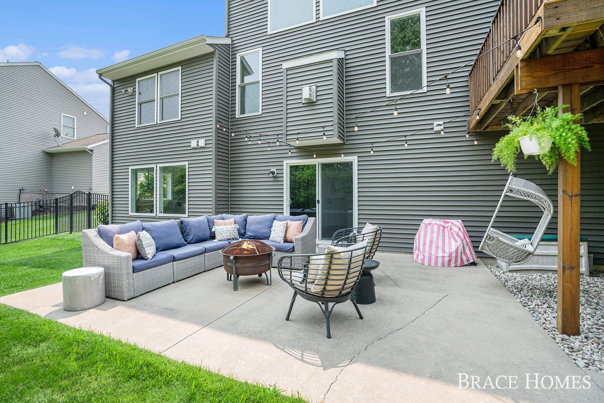 3583 Westhampton Court NE