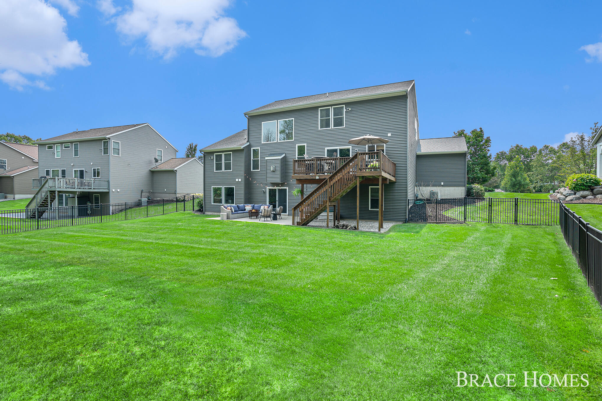 3583 Westhampton Court NE