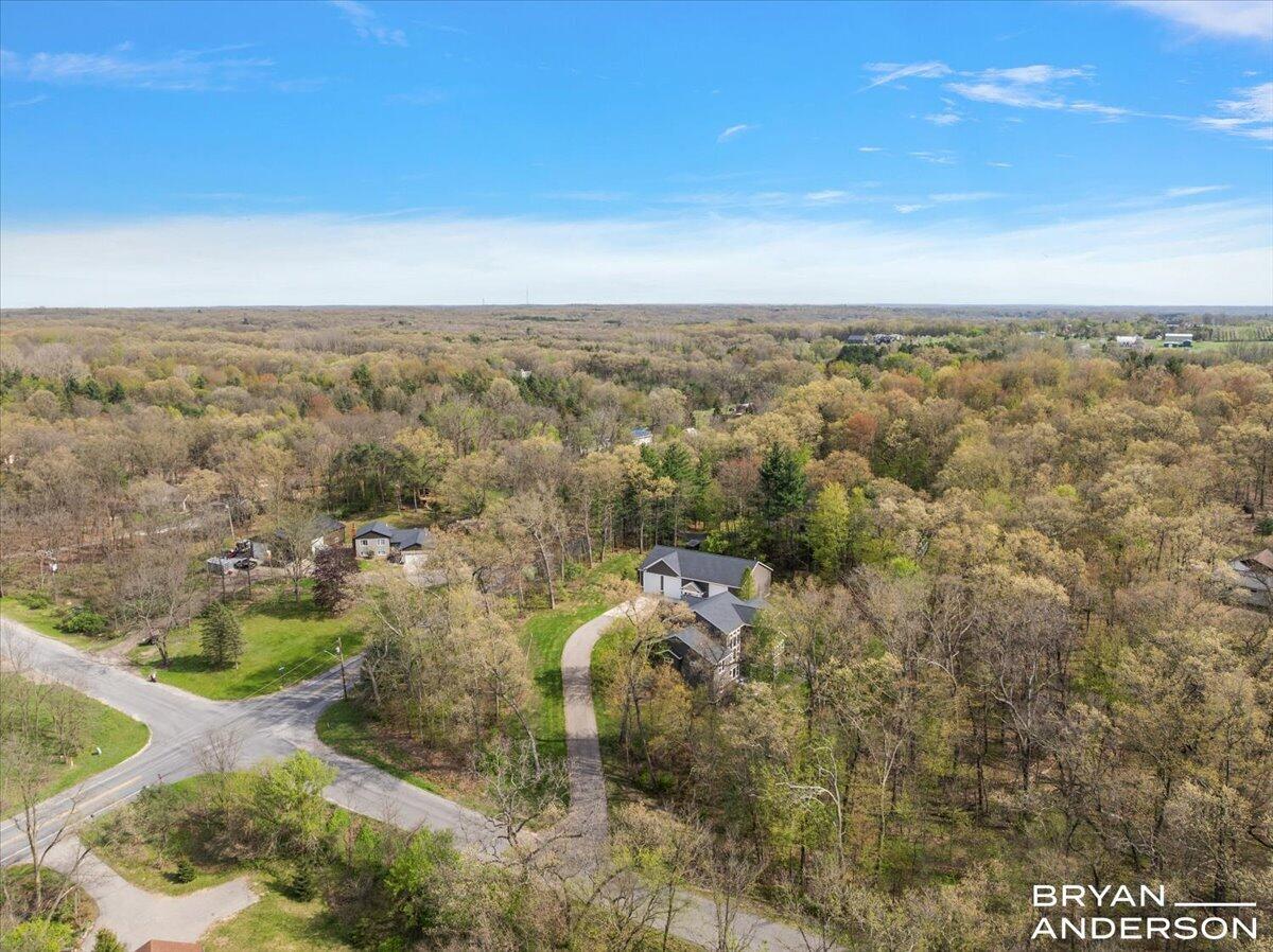 6380 5 Mile Road NE