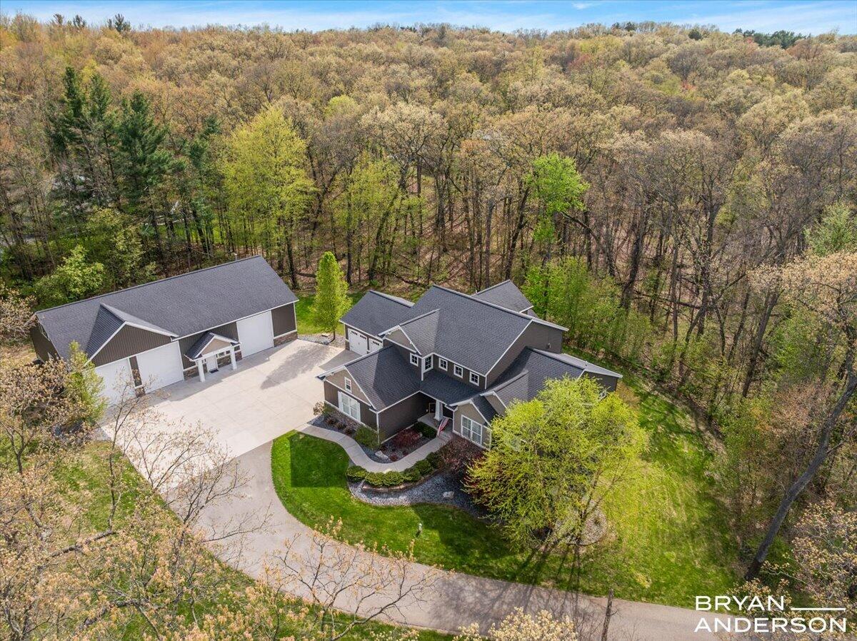 6380 5 Mile Road NE
