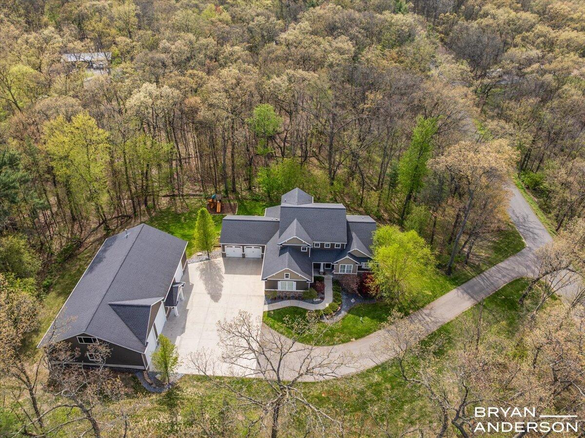 6380 5 Mile Road NE