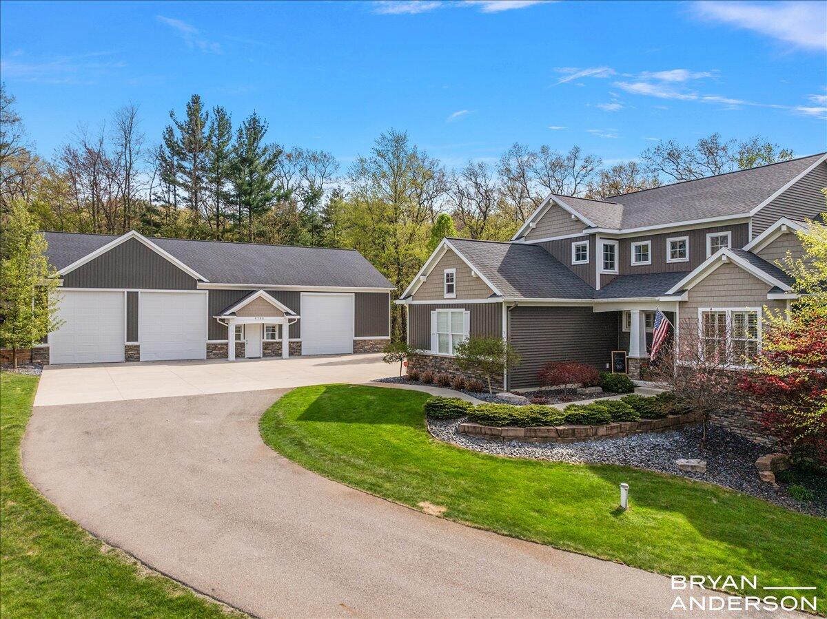 6380 5 Mile Road NE