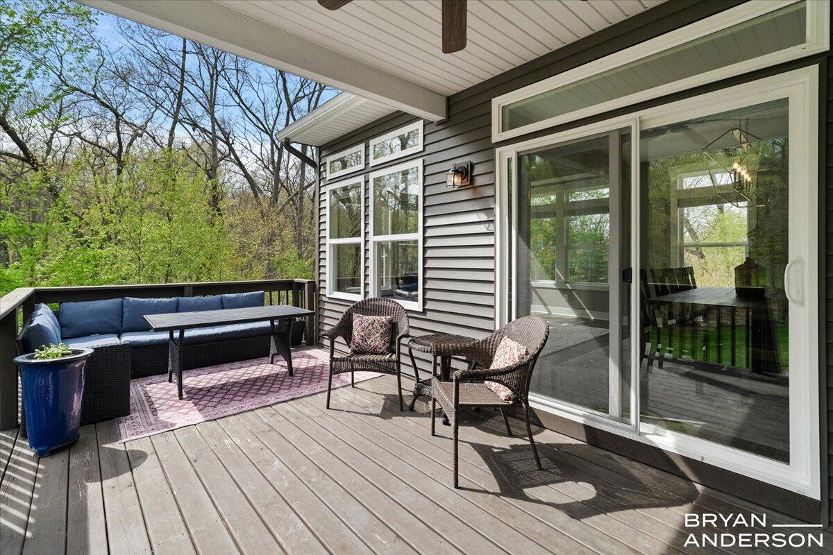 6380 5 Mile Road NE