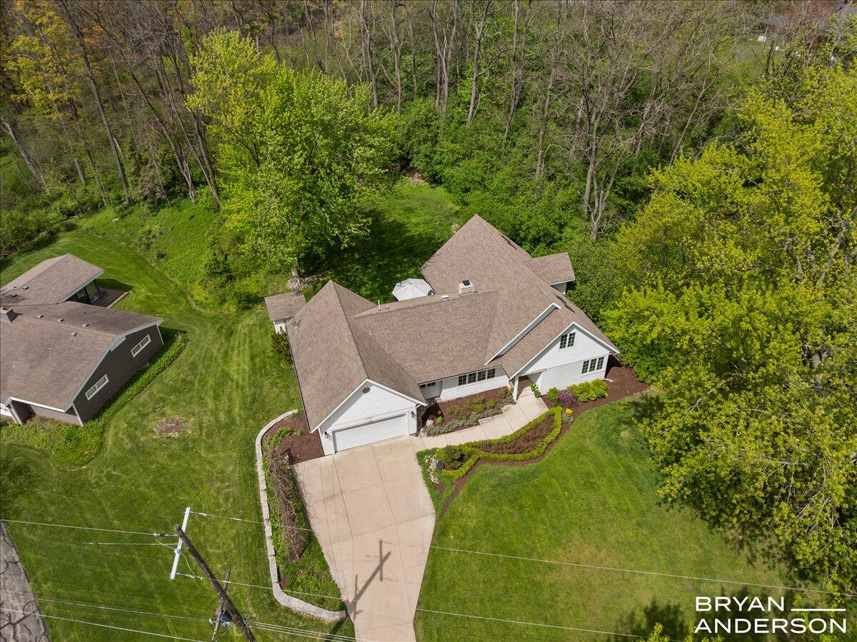 2925 Reeds Lake Boulevard SE