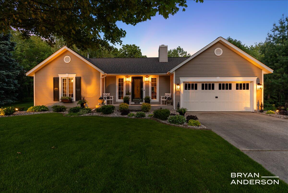 6260 Arroyo Vista Drive NE