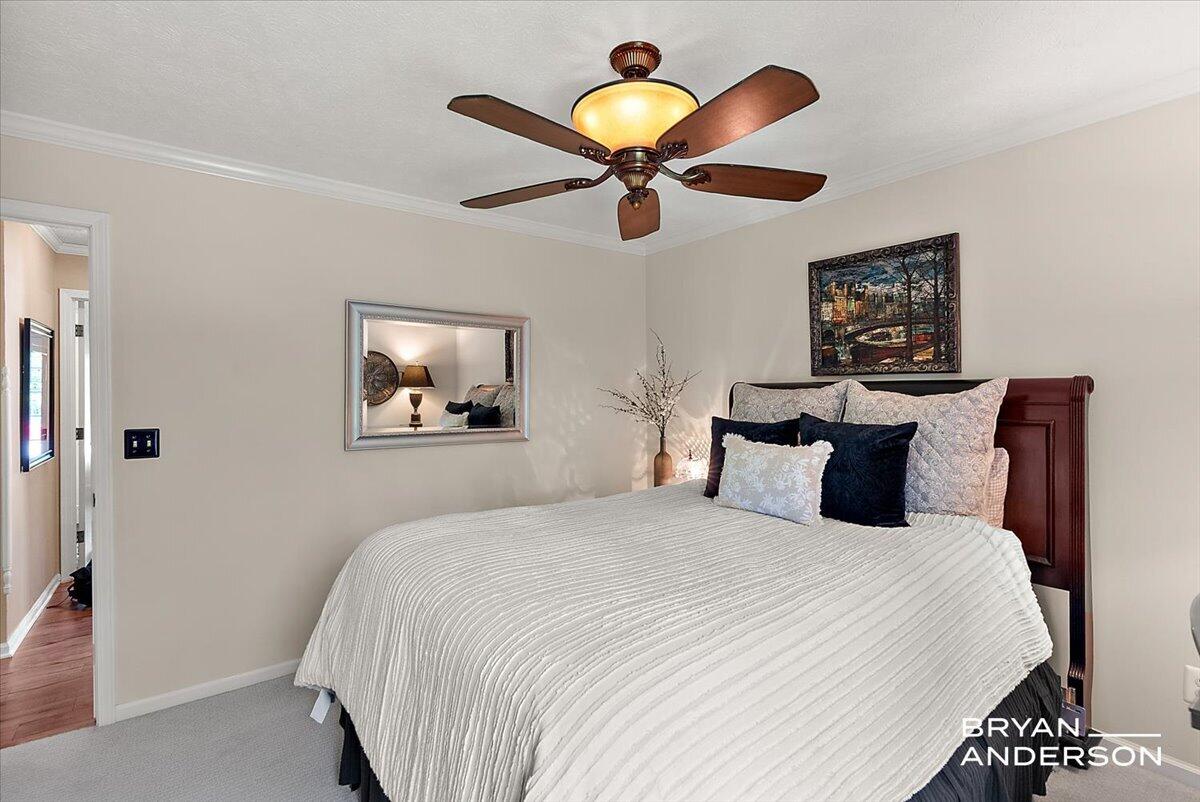 6260 Arroyo Vista Drive NE