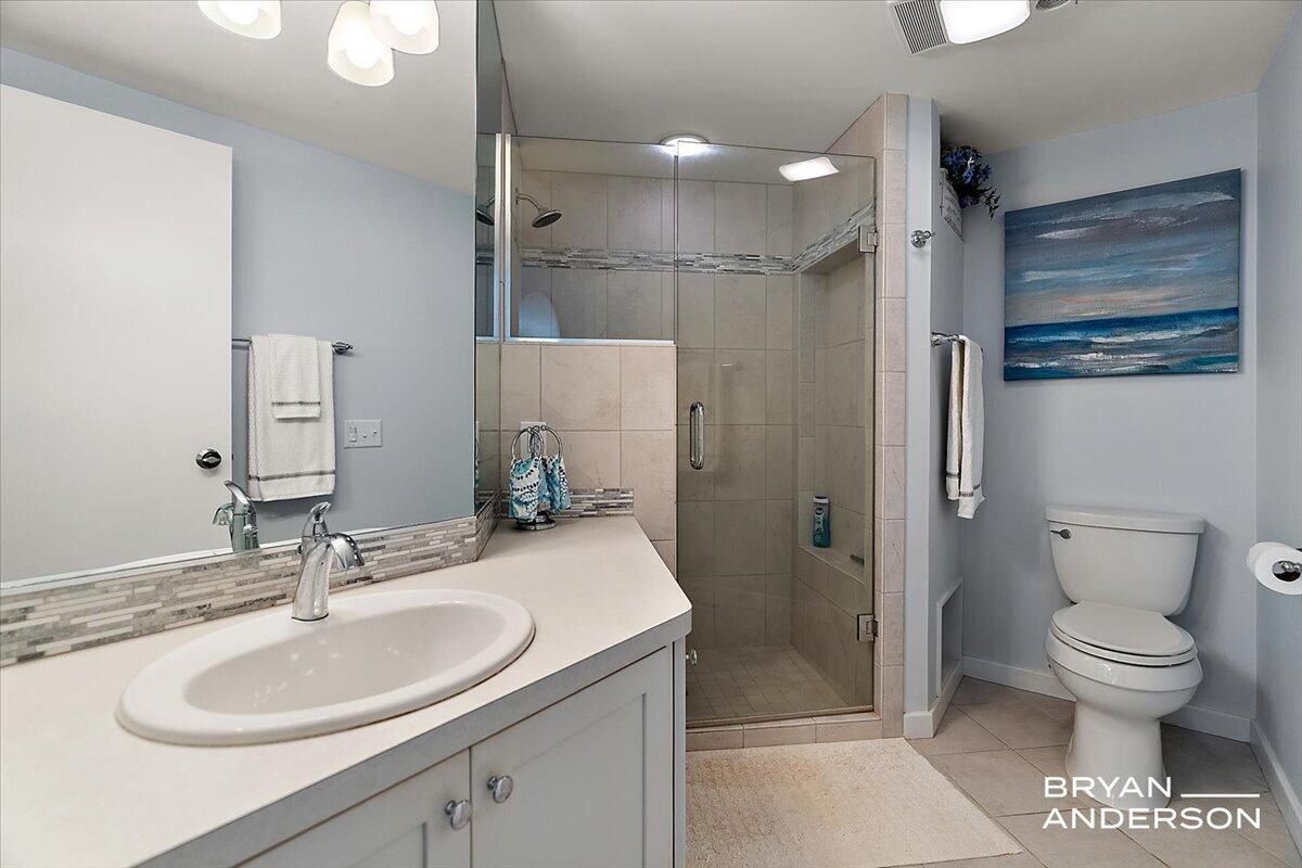 810 S Harbor Drive 22