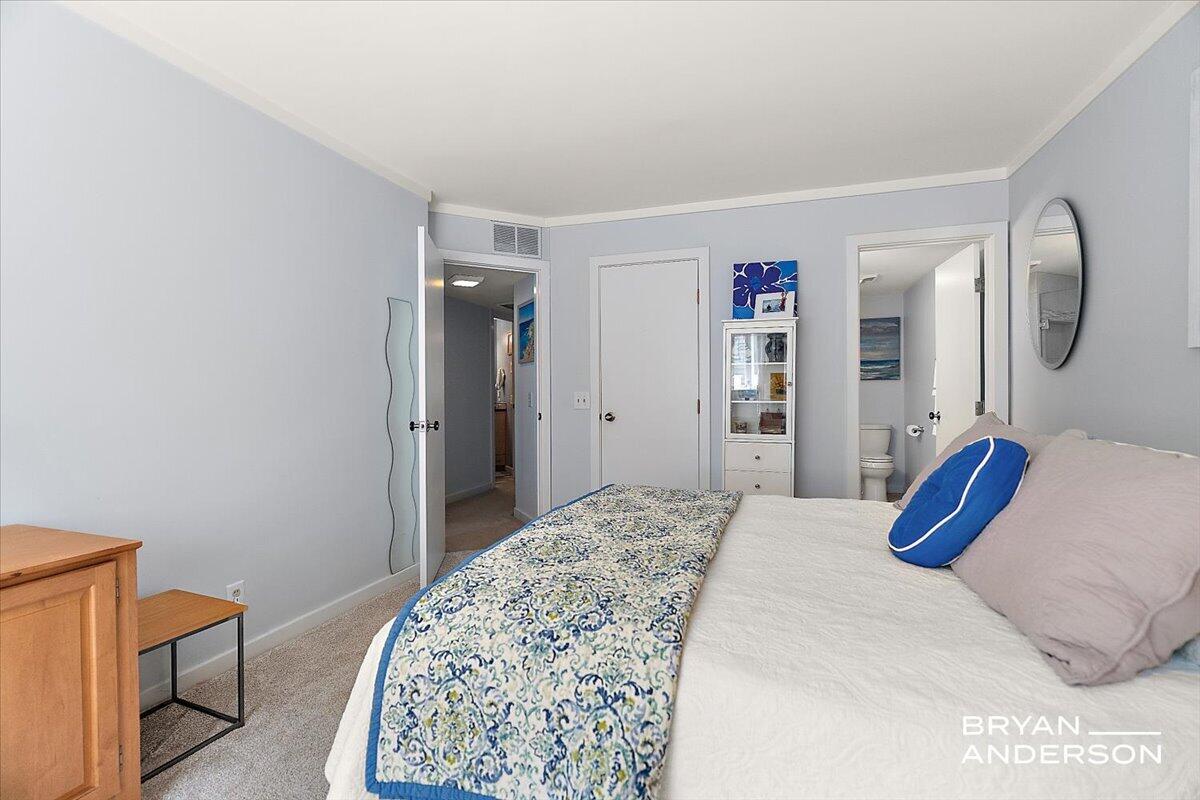 810 S Harbor Drive 22